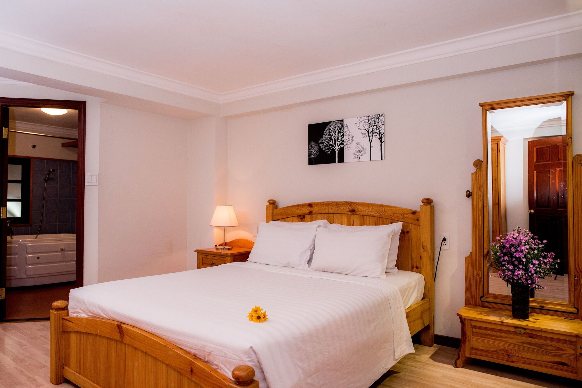 Ba Tra House Hotel TP. Hồ Chí Minh Ngoại thất bức ảnh